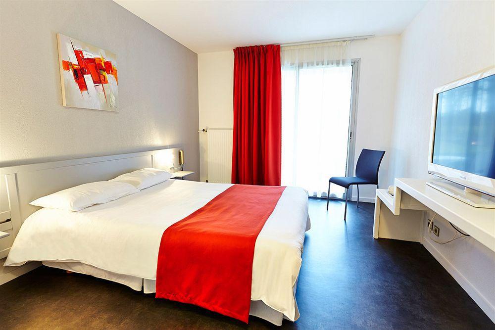 Hotel Du Golf Saint-Laurent Ploemel Exterior foto